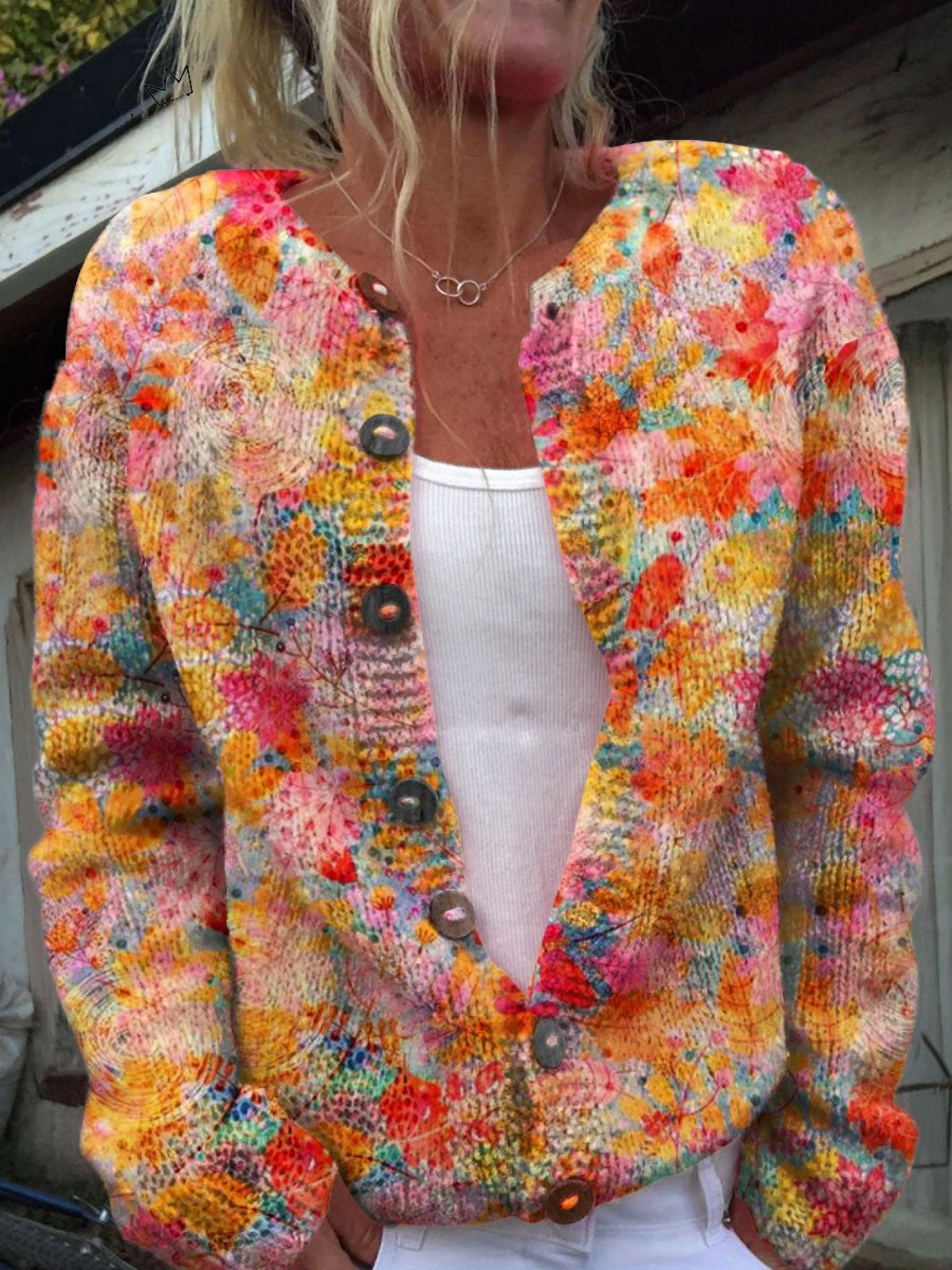 Cardigan con fantasia floreale artistica