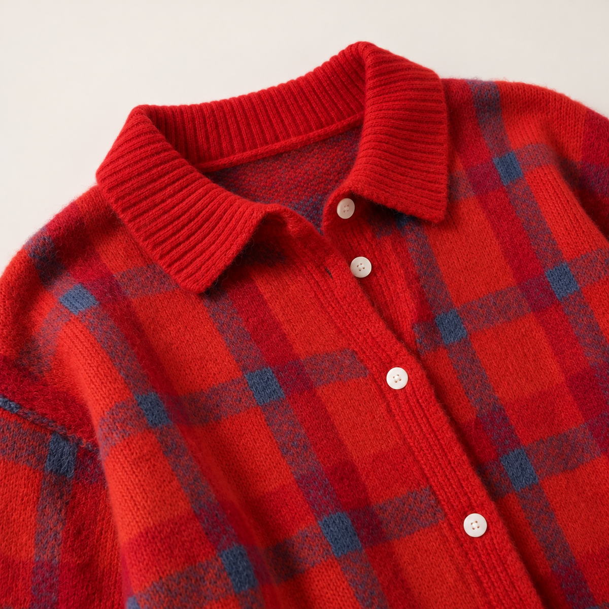 Emily – Cardigan in maglia a quadri rosso
